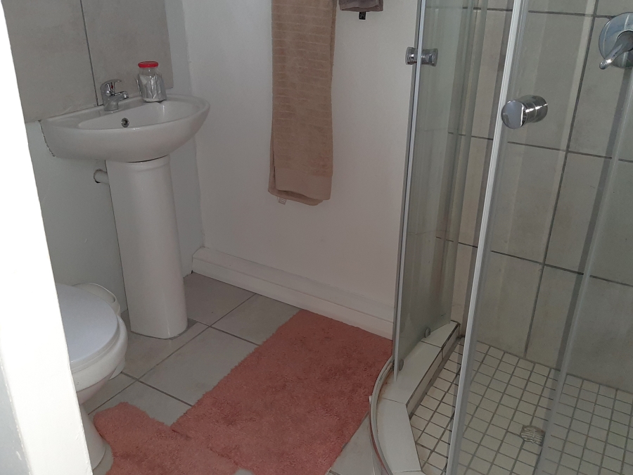 To Let 1 Bedroom Property for Rent in Van Der Stel Western Cape
